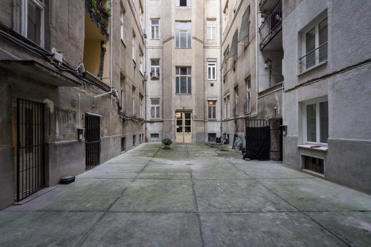 Bpr Simply Azure Apartment Budapest Eksteriør billede
